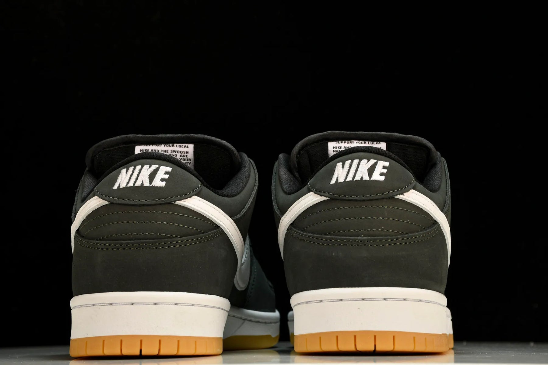Dunk SB Low Black Gum