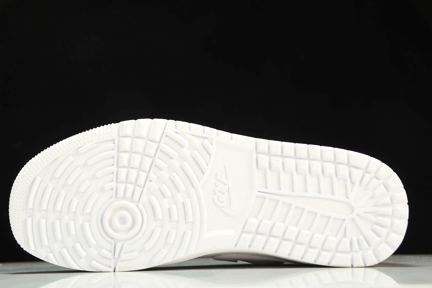Air Jordan Low Golf Triple White