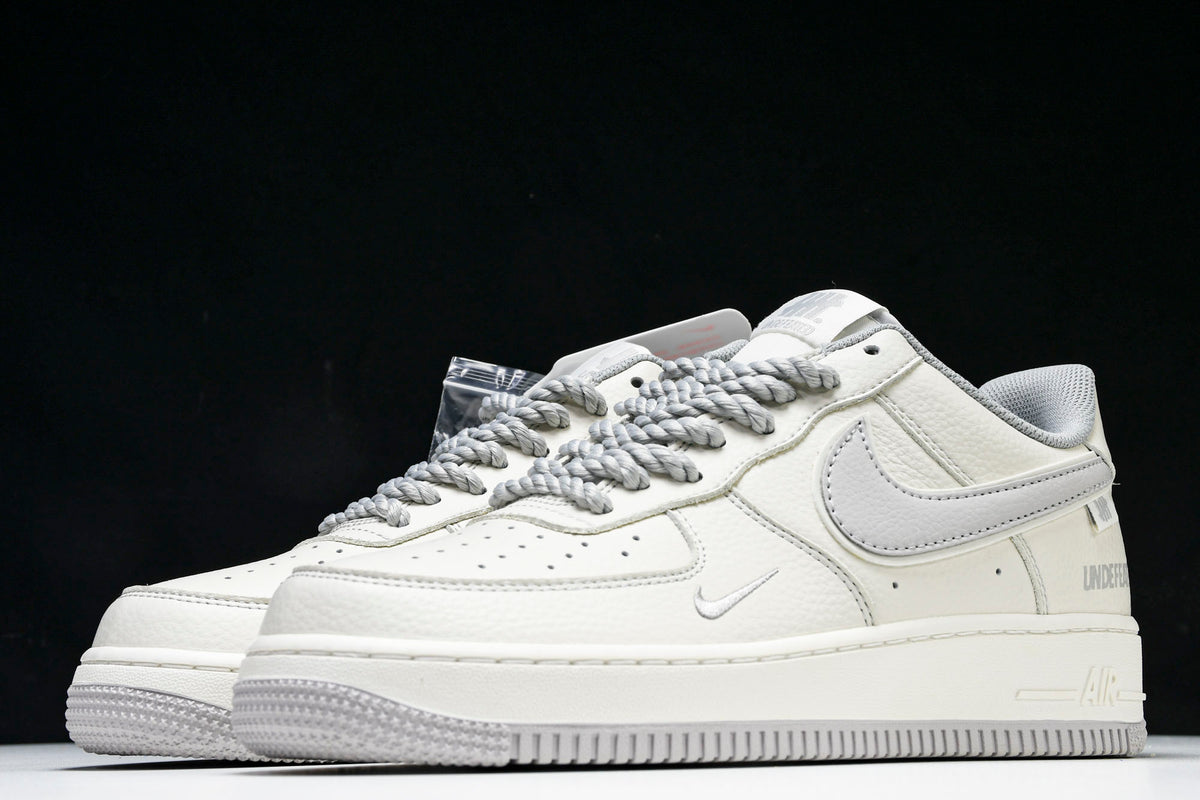 Air Force 1'07 Low Undefeated