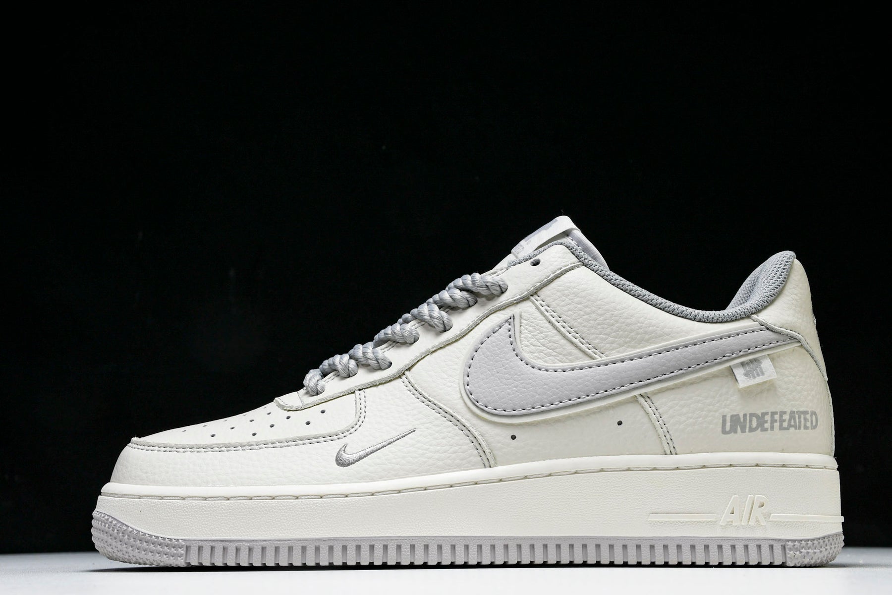 Air Force 1'07 Low Undefeated