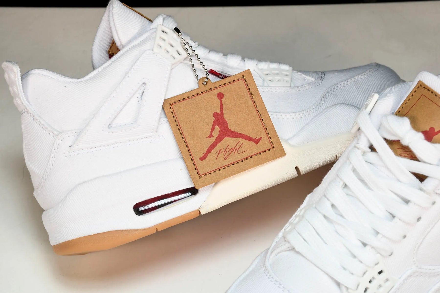 Air Jordan 4 x Levis White