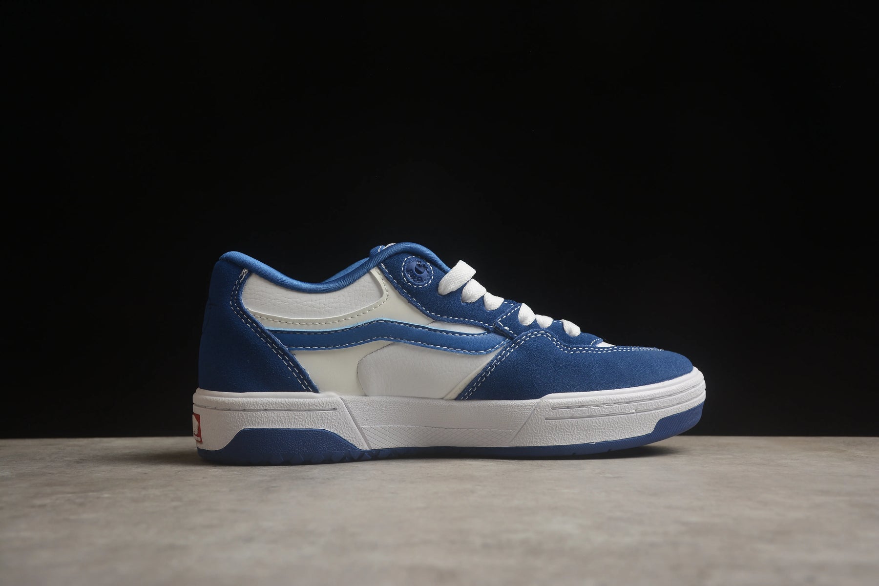 Rowan Zorilla True Blue White
