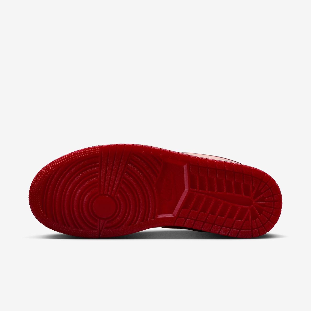 Air Jordan 1 Low SE Valentine's Day