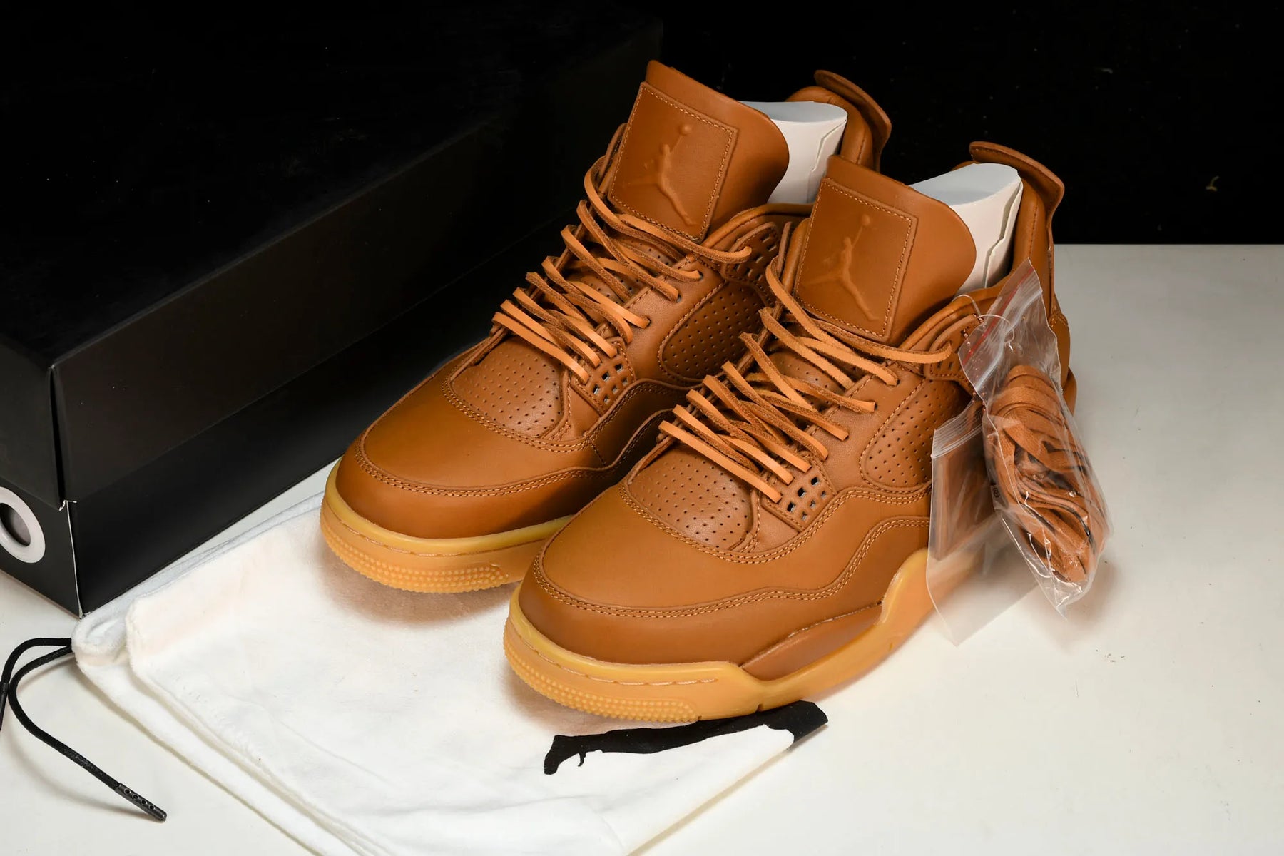 Air Jordan 4 Retro Ginger Wheat