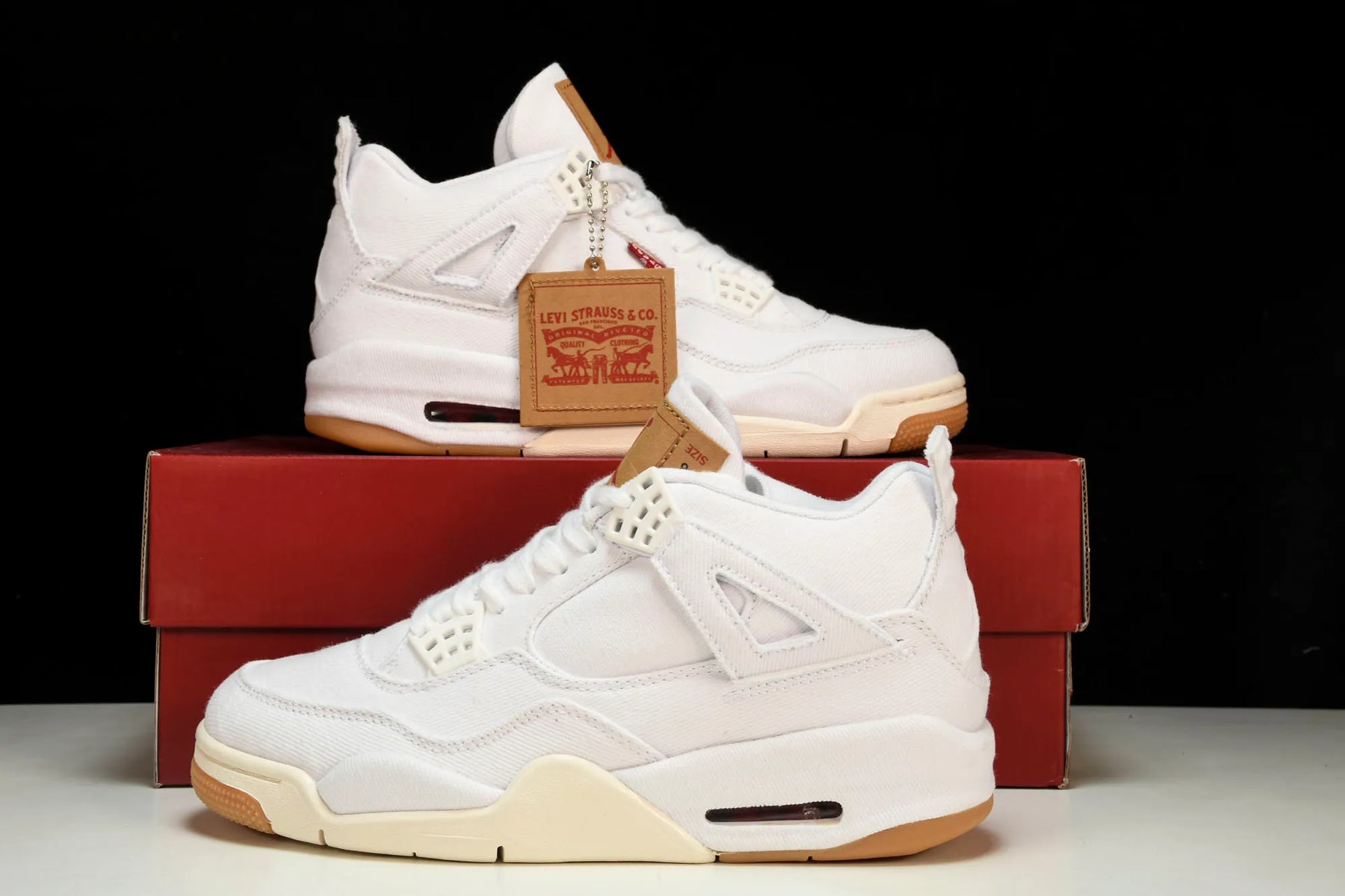 Air Jordan 4 x Levis White