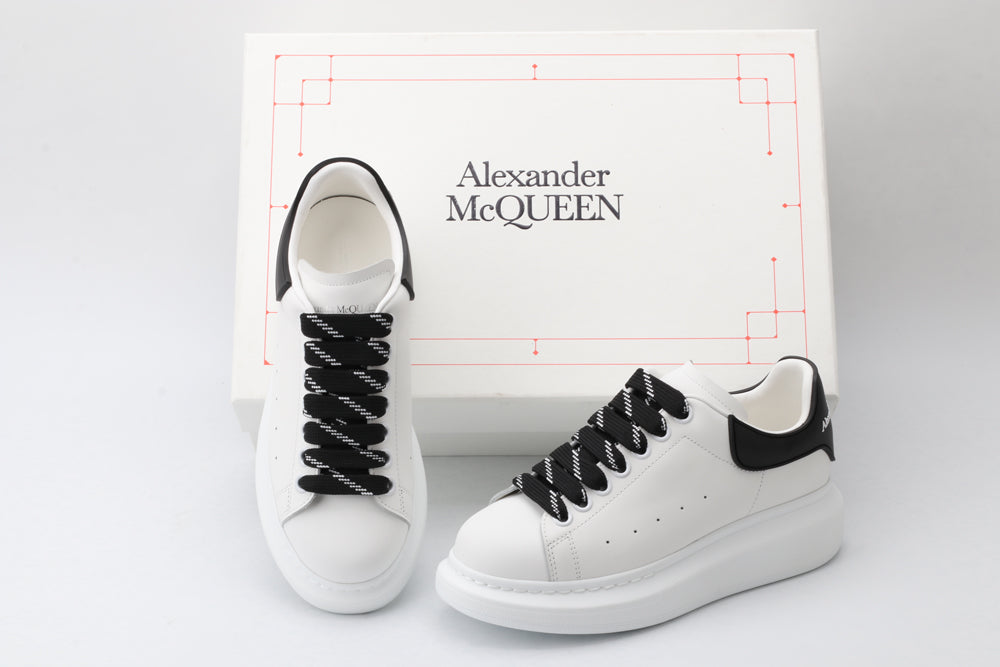 Alexander McQUEEN - White and Black