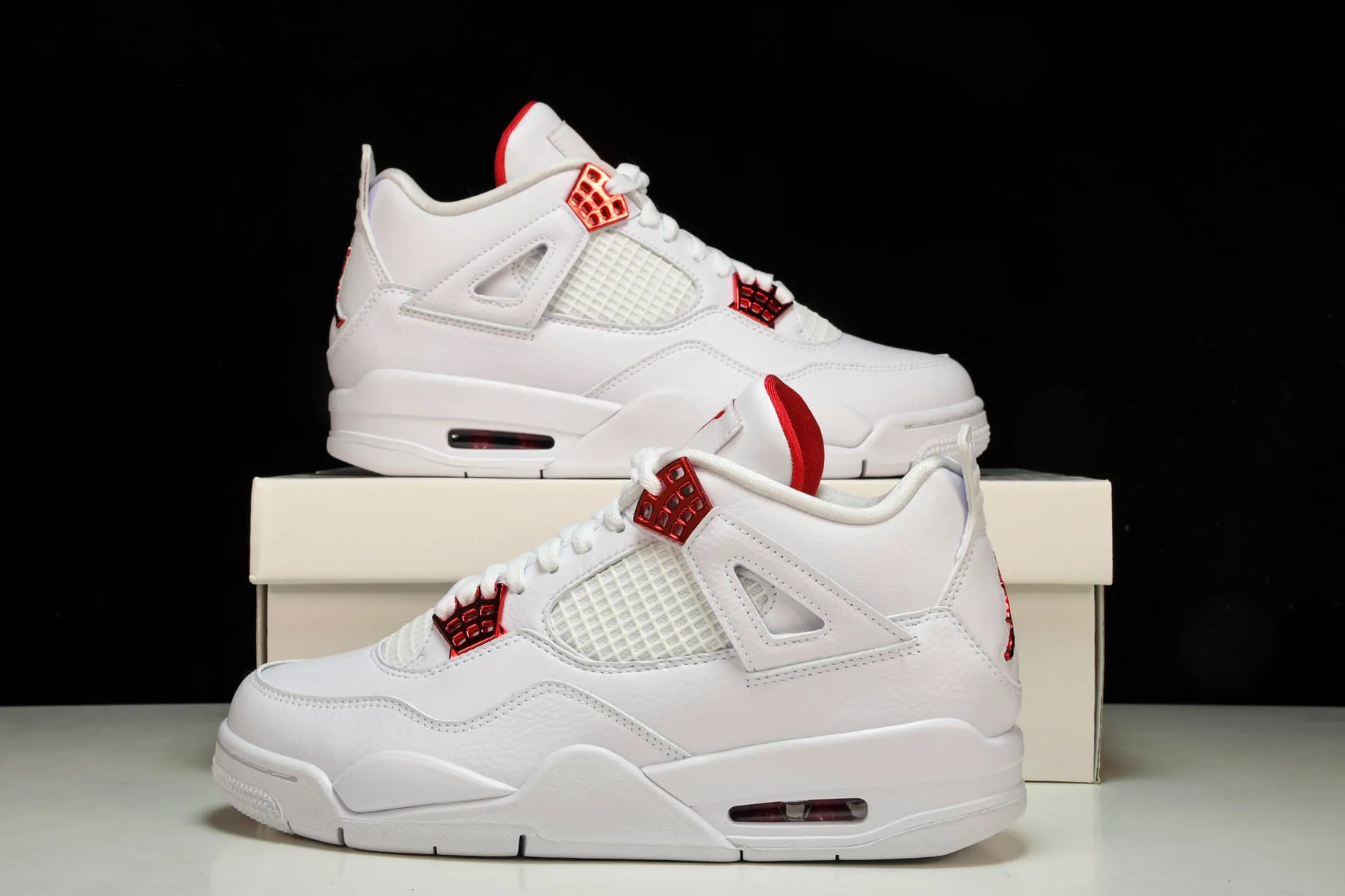 Air Jordan 4 Retro White University Red