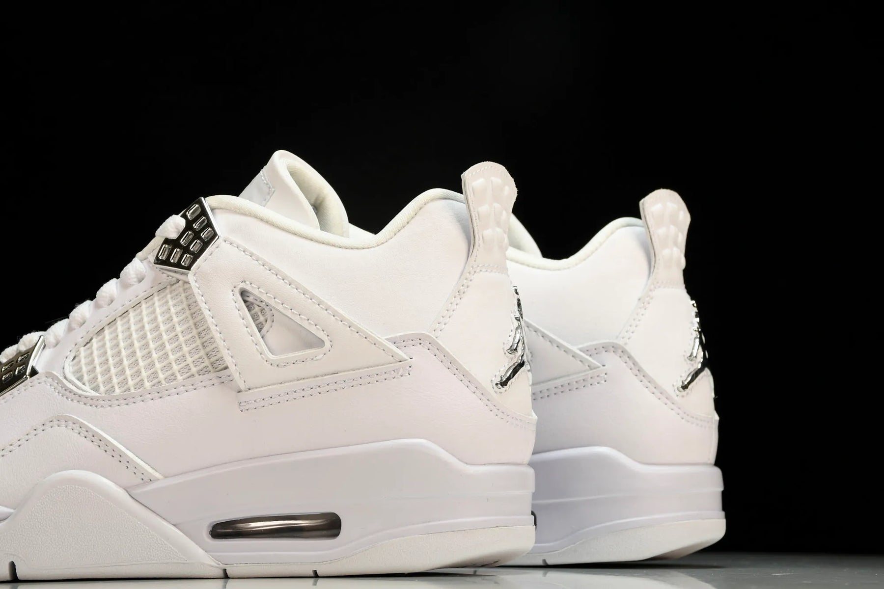 Air Jordan 4 Retro Pure Money