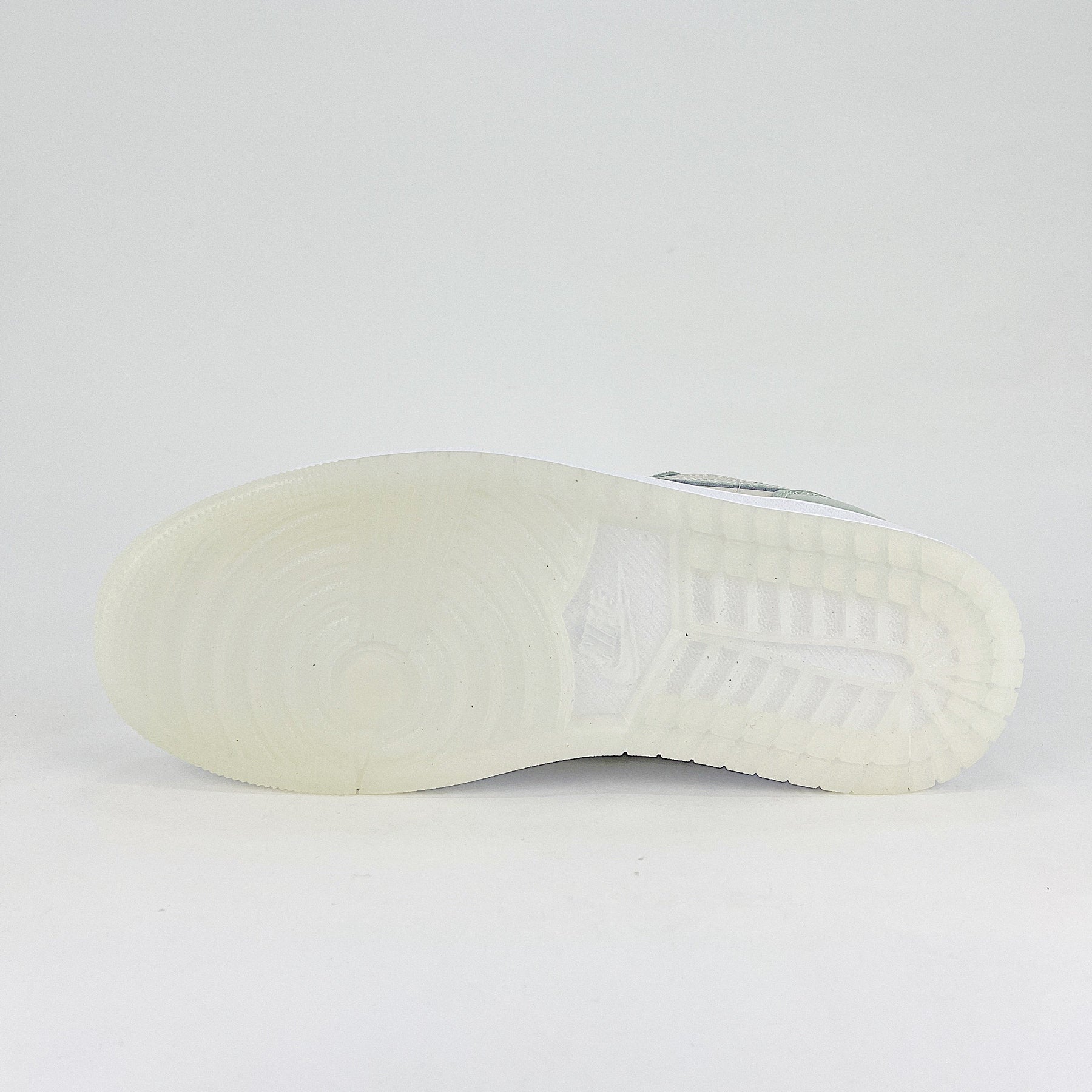 Air Jordan 1 Low SE Seafoam Sail
