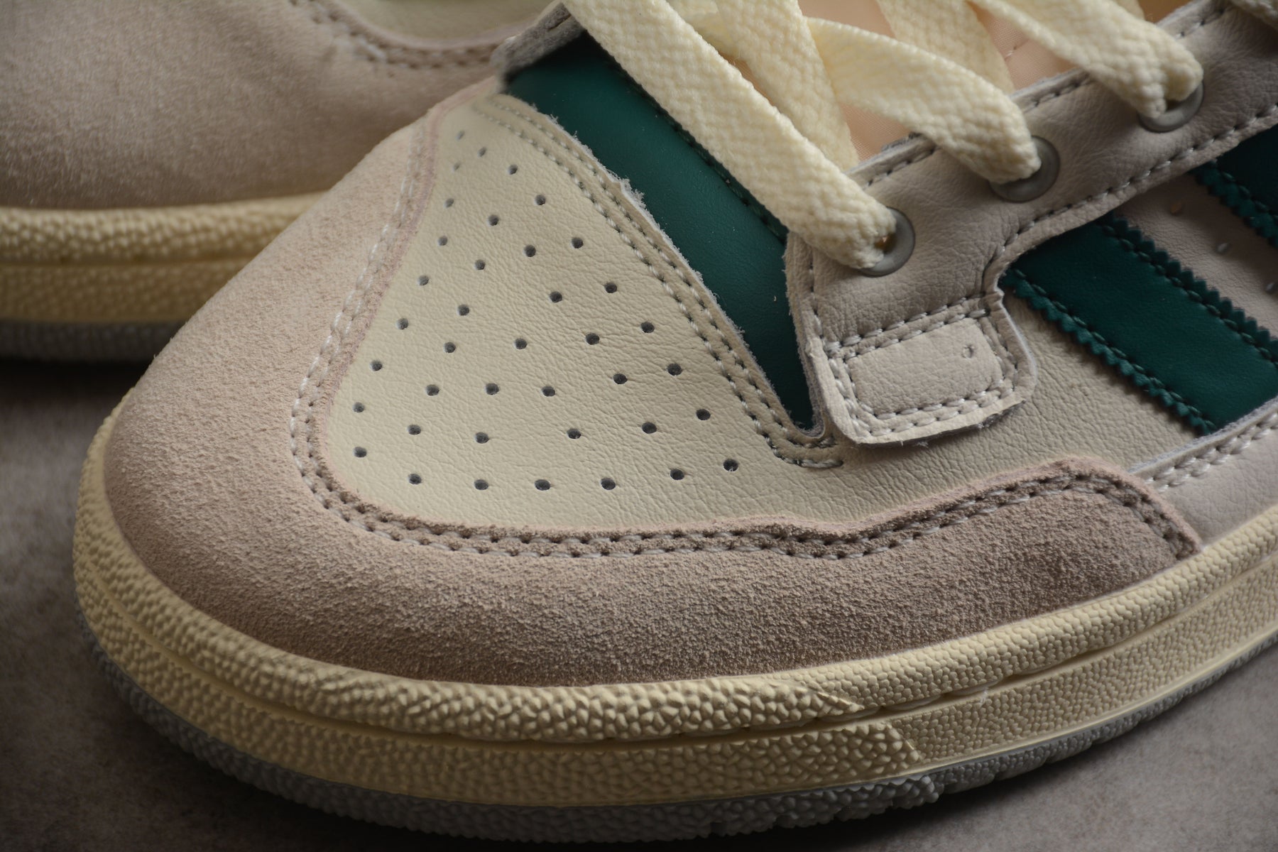 Originals Centennial 85 Low