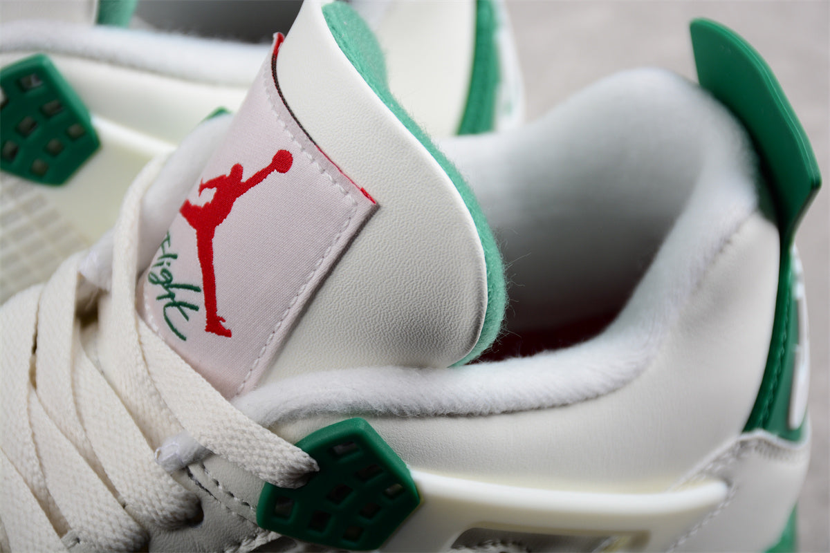 Air Jordan 4 x Nk SB Pine Green