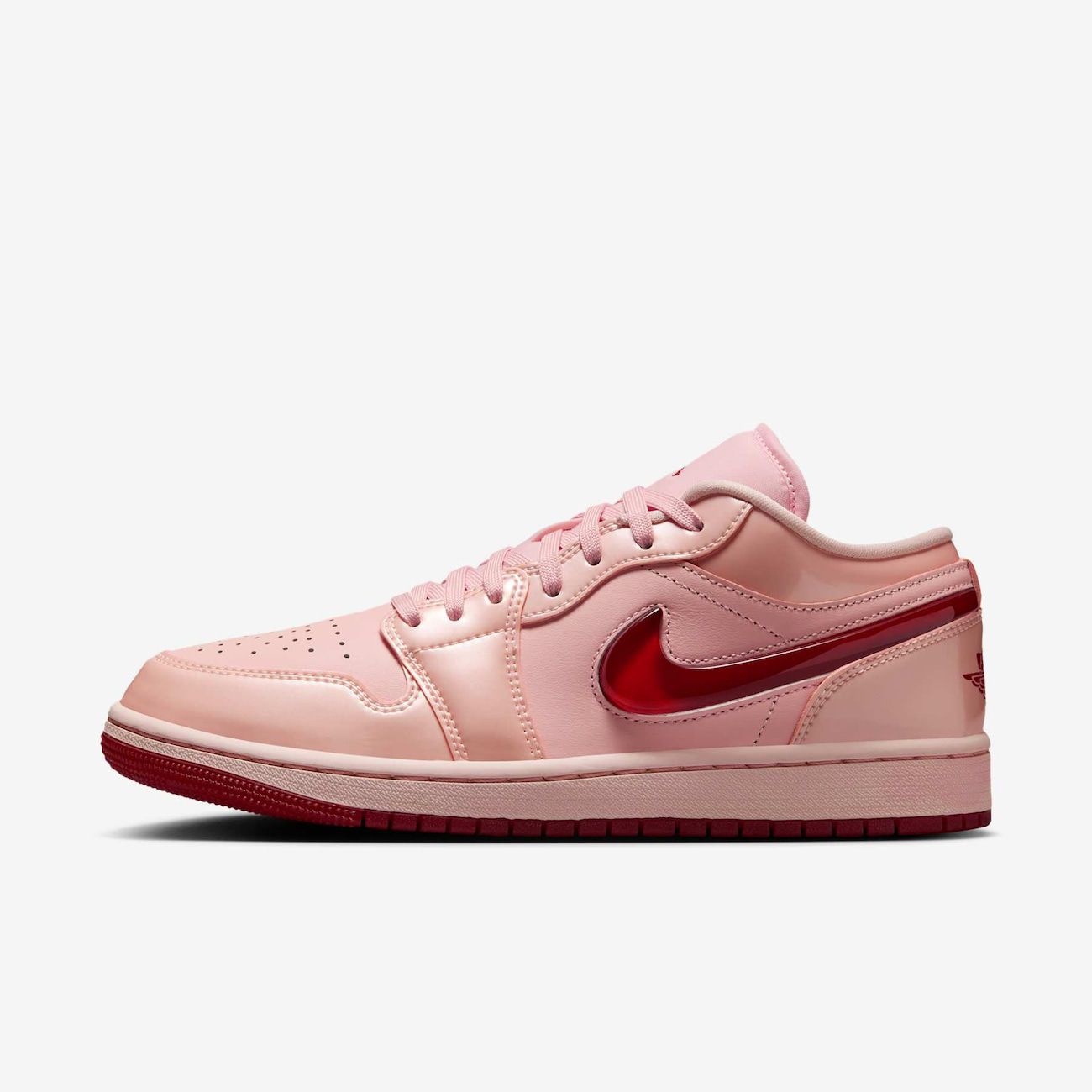 Air Jordan 1 Low SE Valentine's Day
