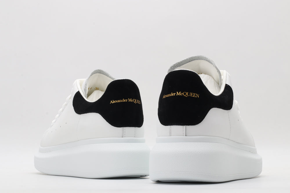 Alexander McQUEEN - Black and White