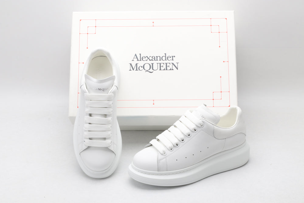Alexander McQUEEN - All White