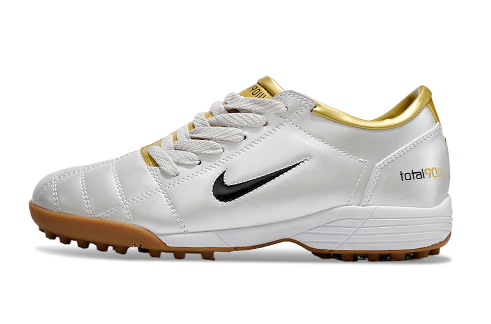Chuteira Society Total 90 III TF Ronaldo T90 - Dourado branca