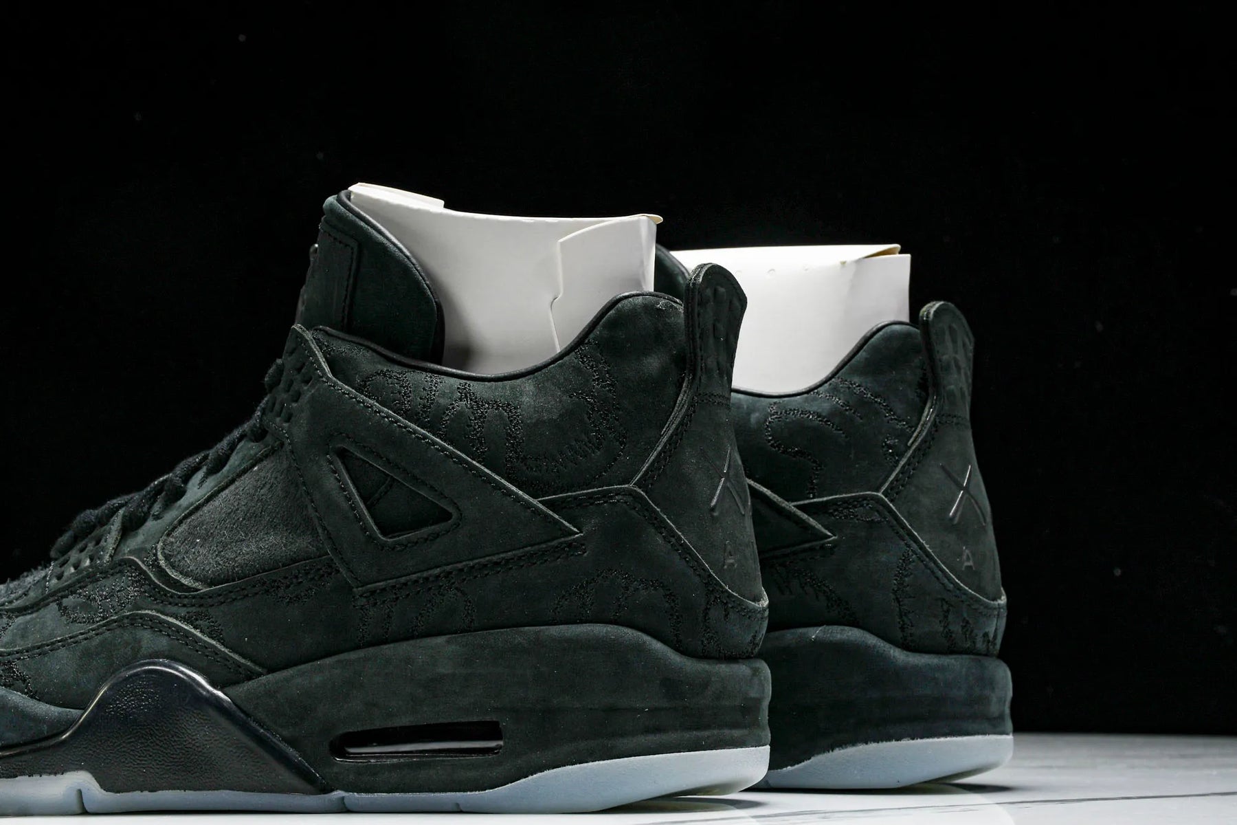 Air Jordan 4 Retro x Kaws Black
