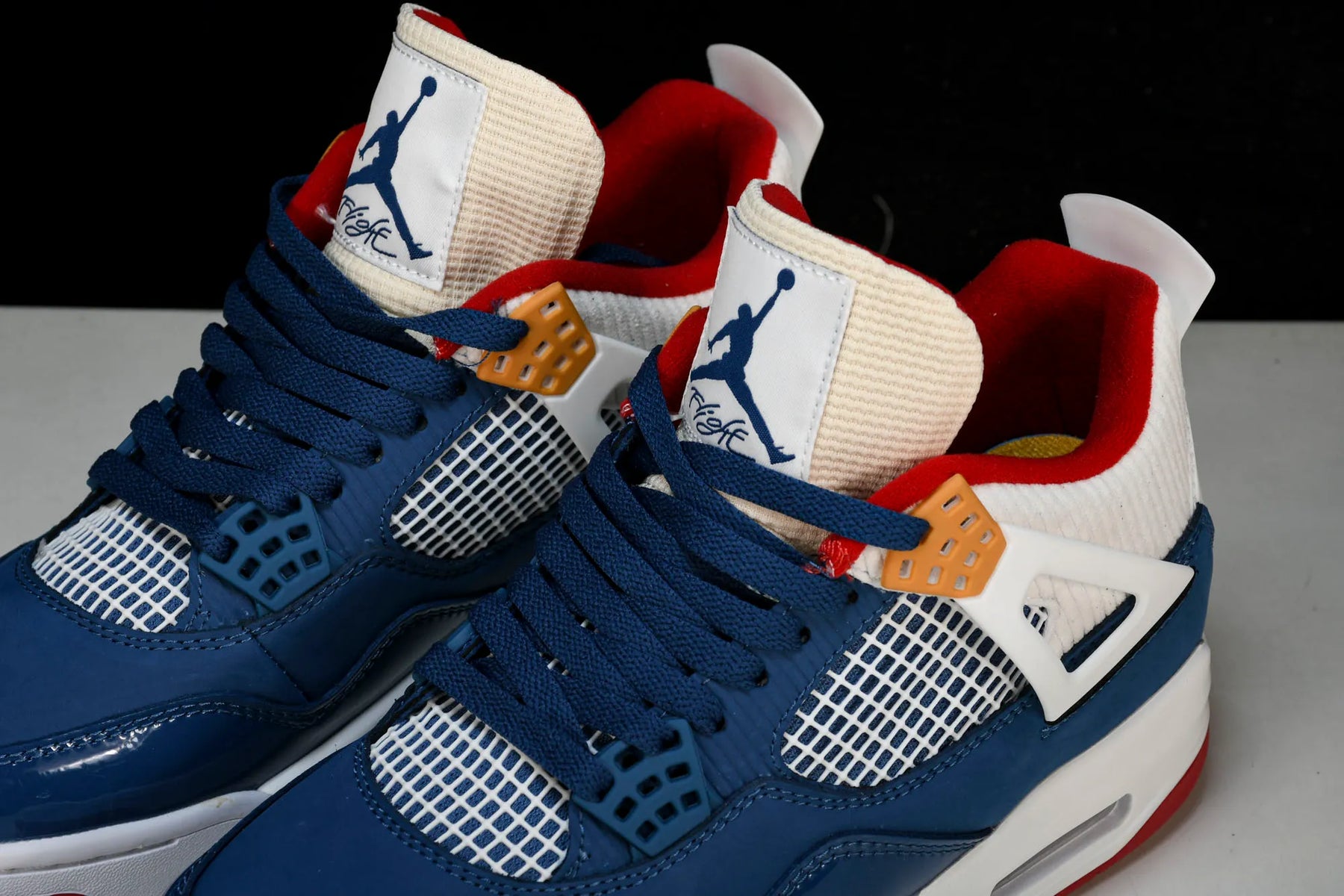 Air Jordan 4 GS Messy Room