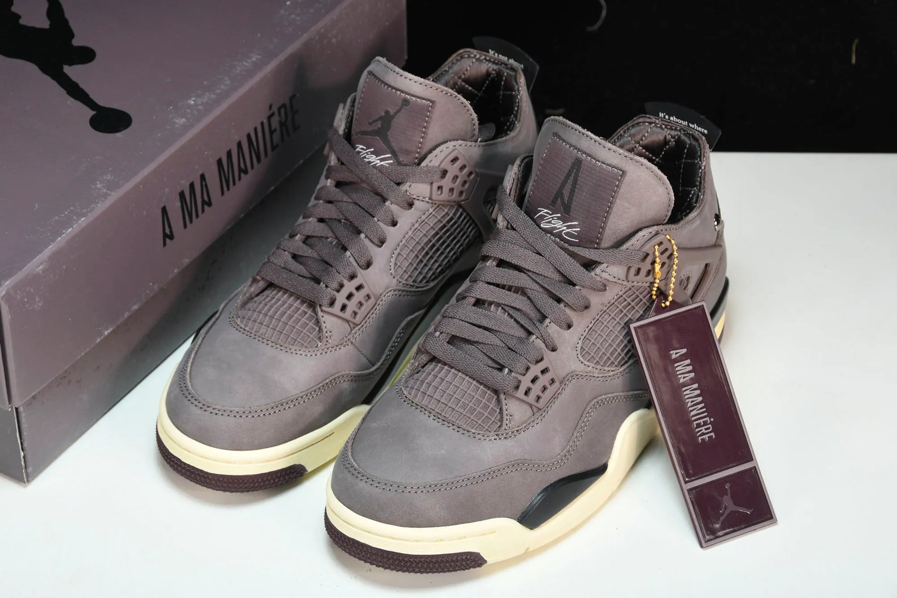 Air Jordan 4 Violet Ore x Ma Maniere