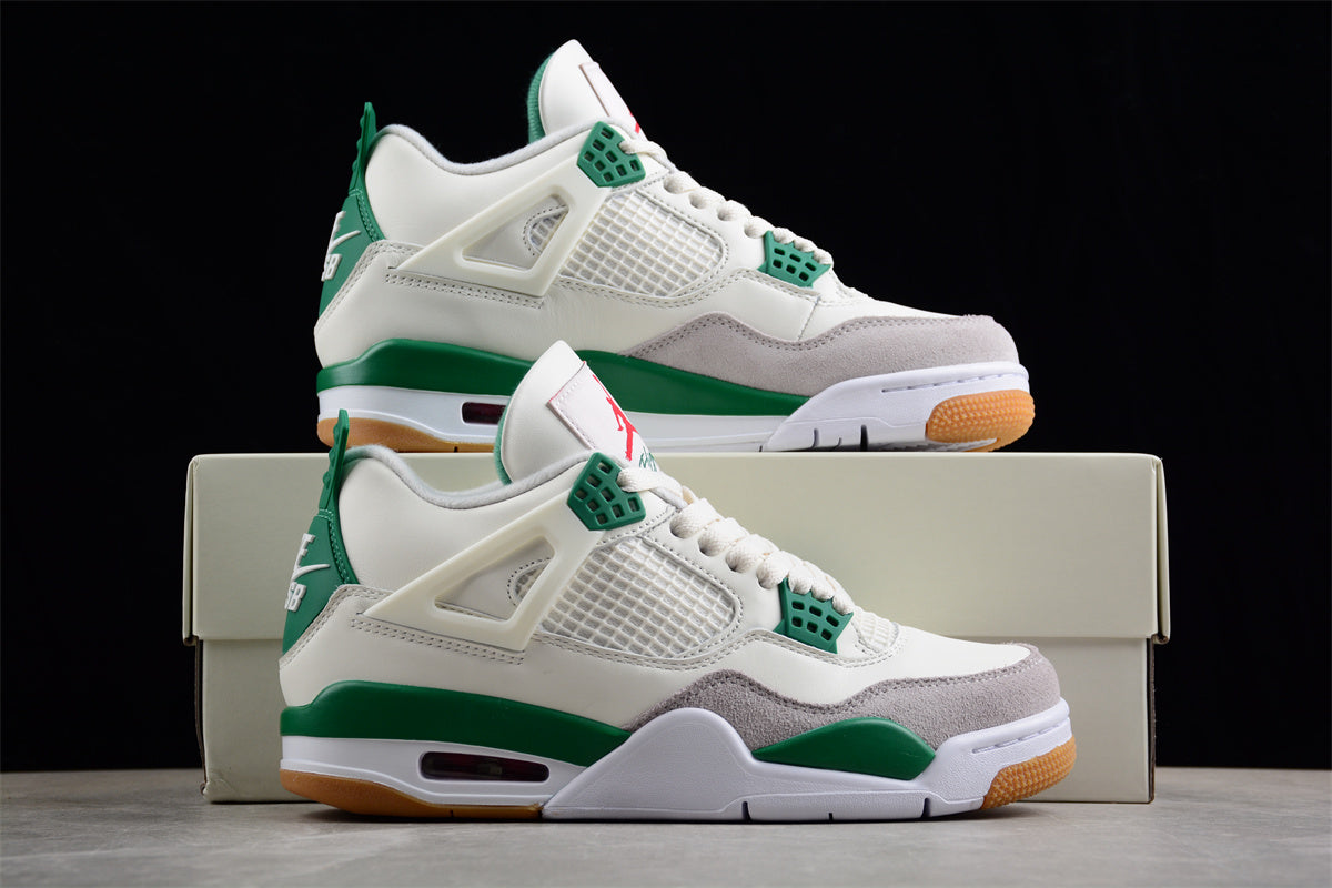 Air Jordan 4 x Nk SB Pine Green