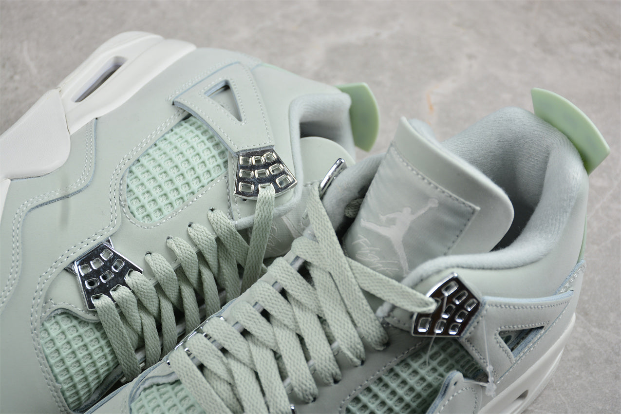 Air Jordan 4 Retro Seafoam