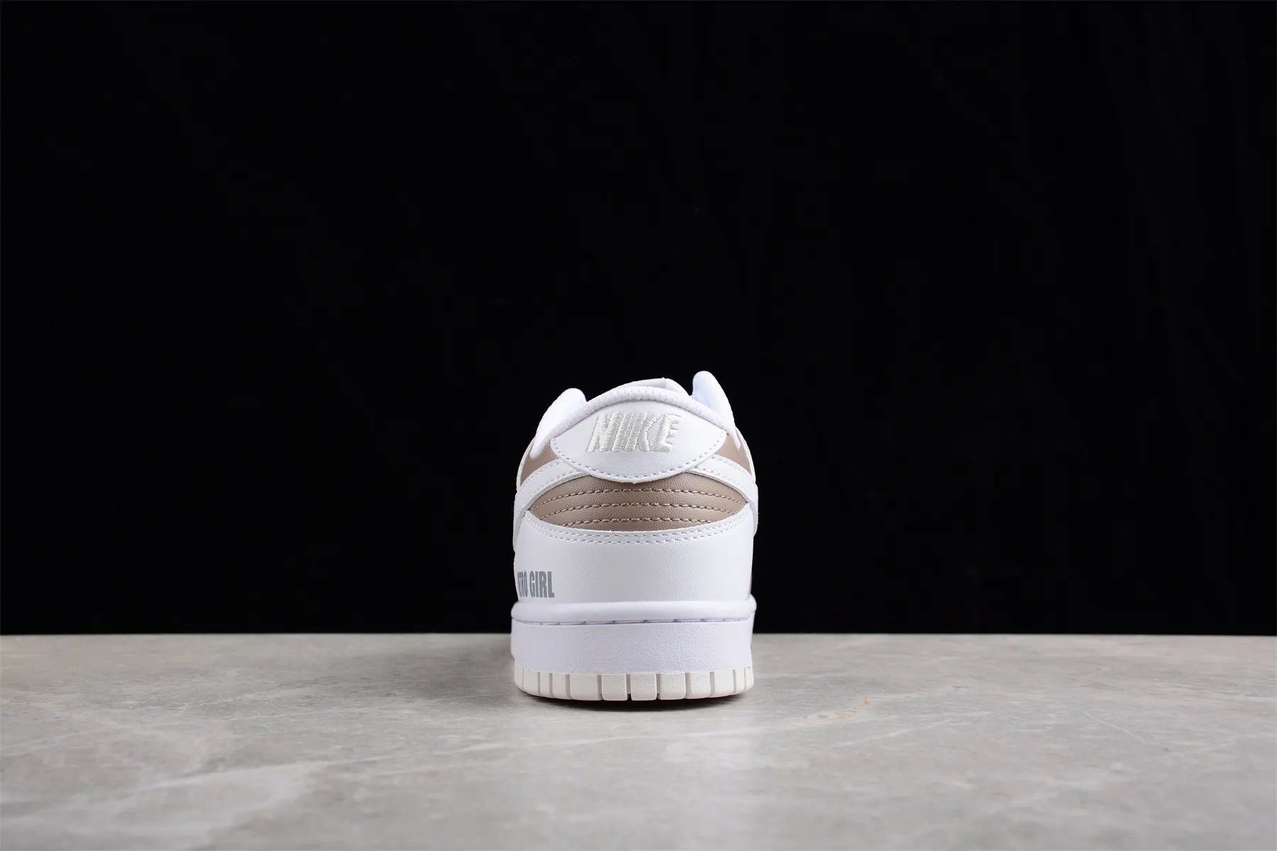 Dunk Low Retro Girl