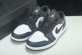 Air Jordan Low