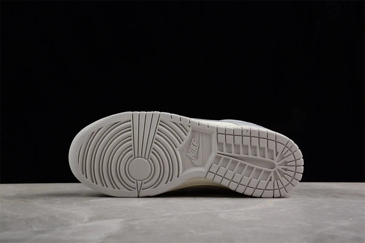 Dunk Low Needlework