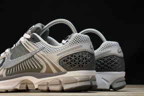 Zoom Vomero 5