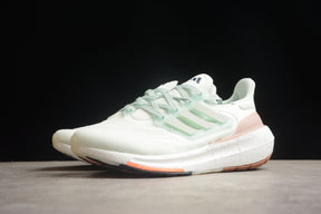 Ultraboost 21