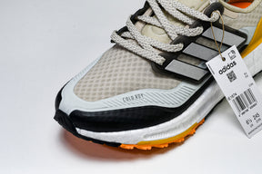 Ultraboost Light 23