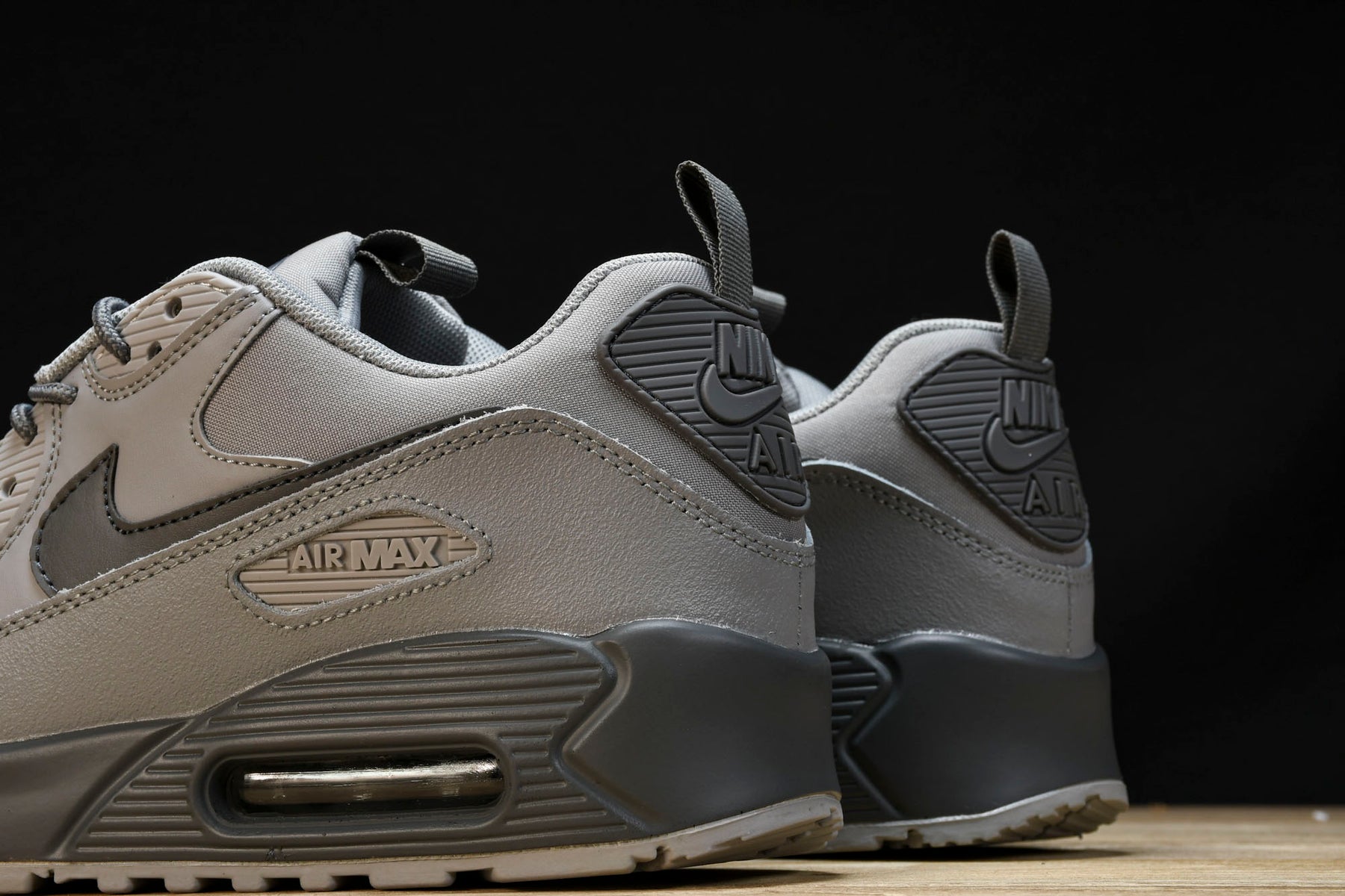 Air Max 90 Surplus