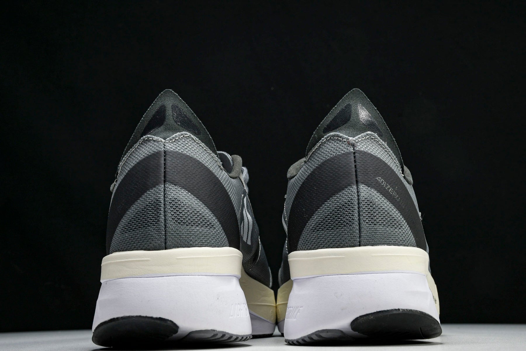 Adizero Boston 11