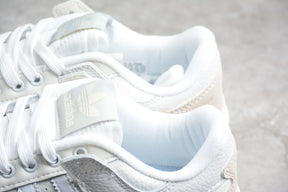 Forum 84 Low
