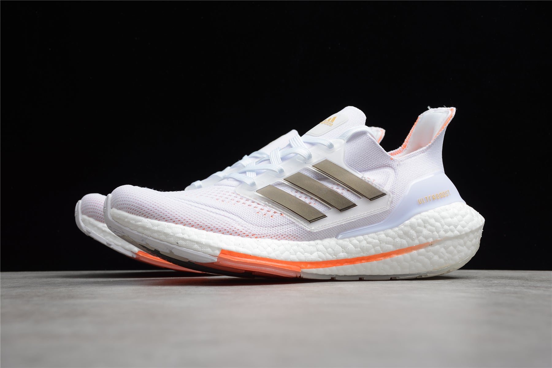 Ultraboost 21