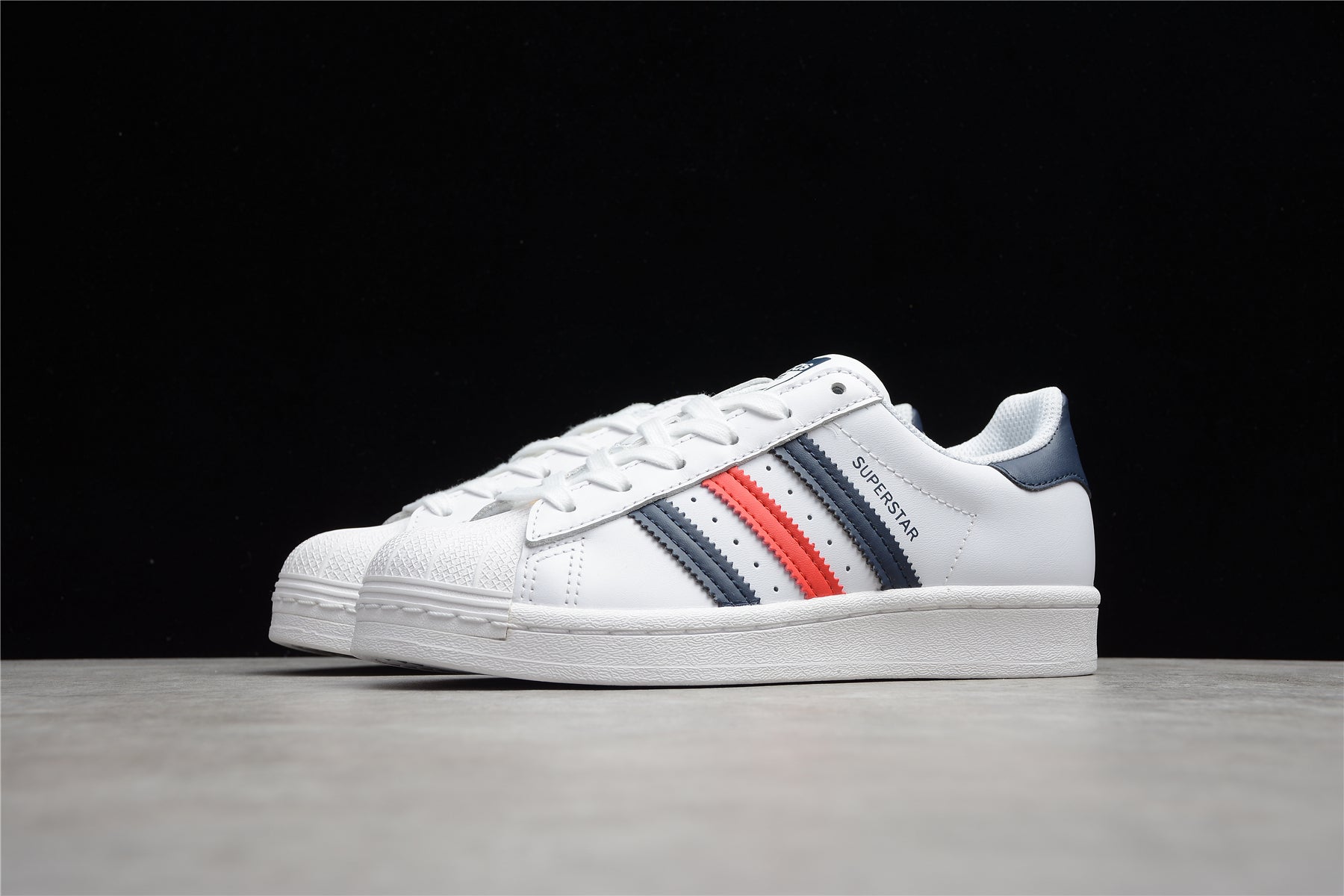 Originals Superstar