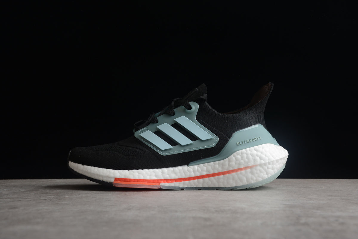 Ultraboost 21