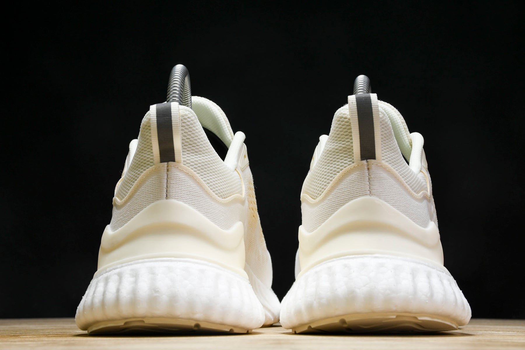 Alpha Bounce Beyond
