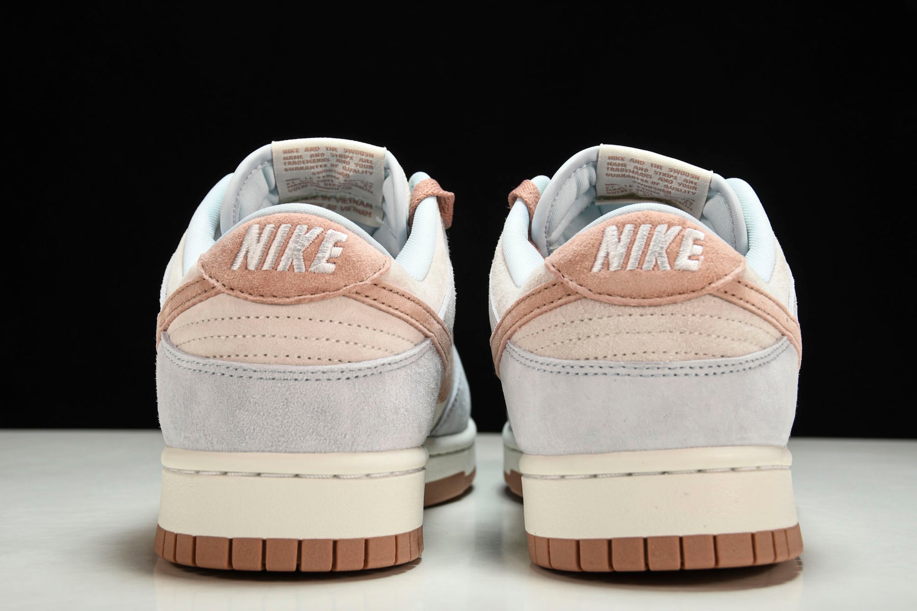 Dunk Low Fossil Rose