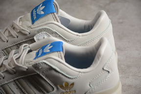 Forum 84 Low