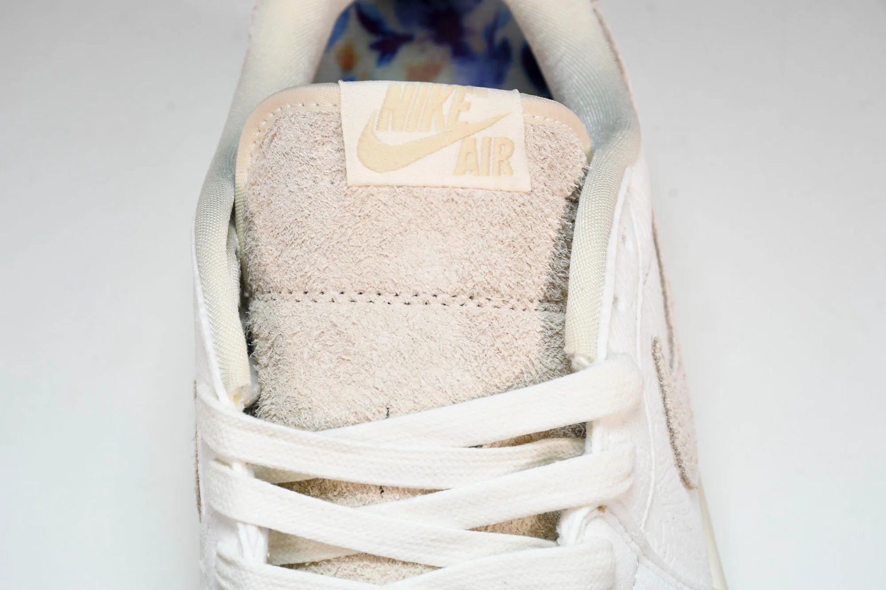 Air Jordan Low