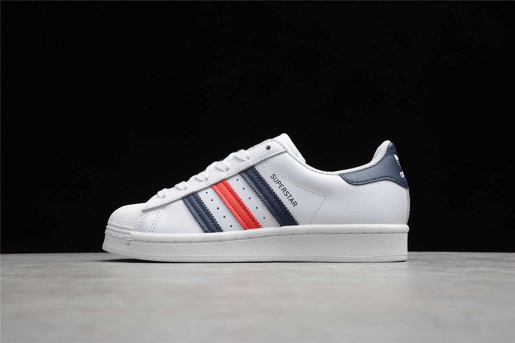 Originals Superstar