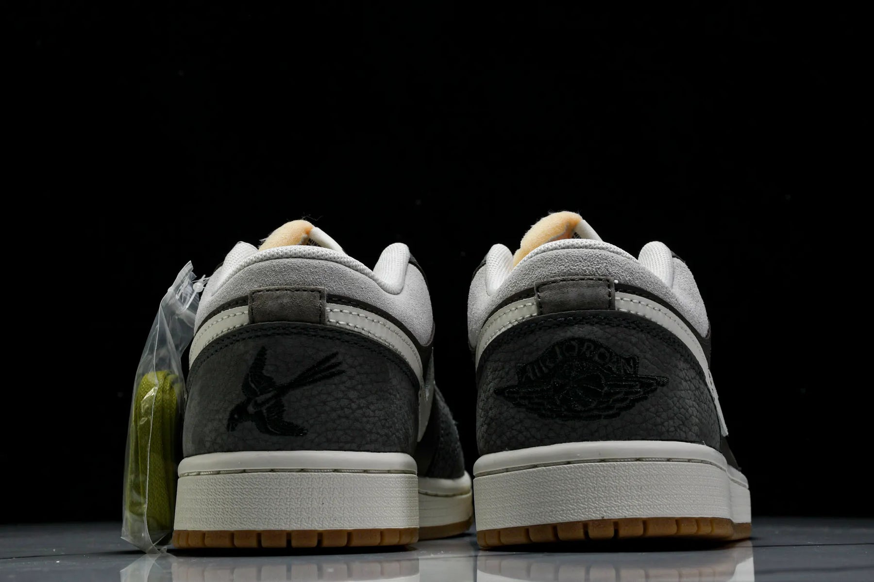 Air Jordan Low