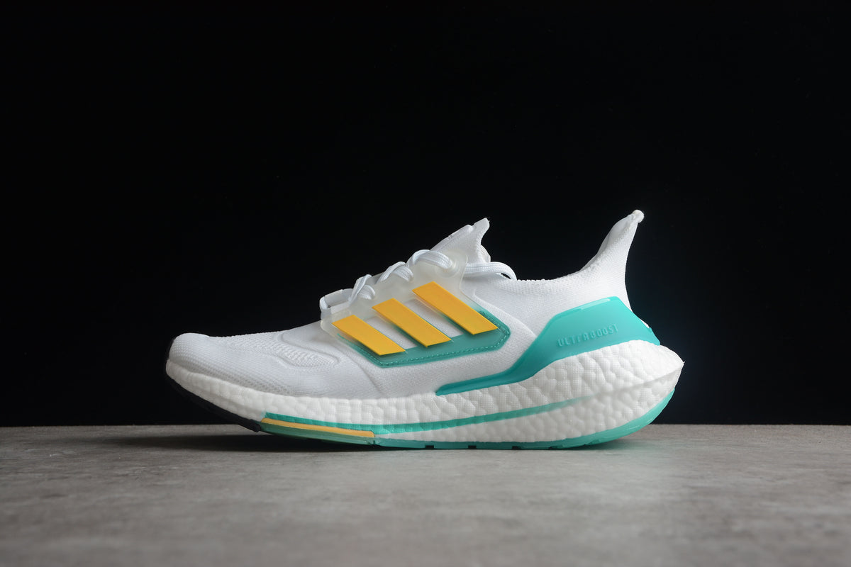 Ultraboost 21