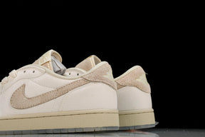 Air Jordan Low