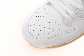 Dunk SB Low Pro ISO ‘’White Gum‘’