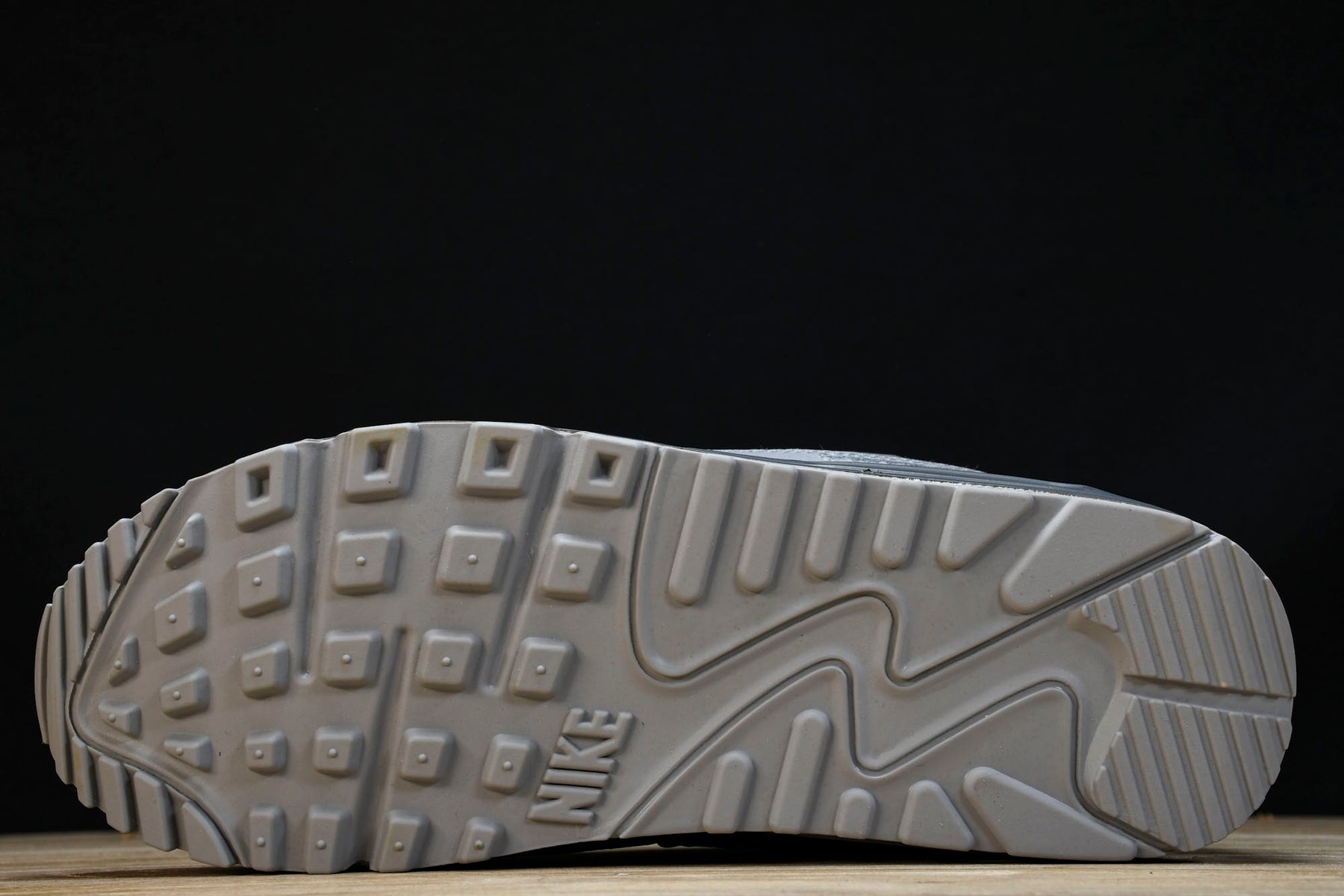 Air Max 90 Surplus
