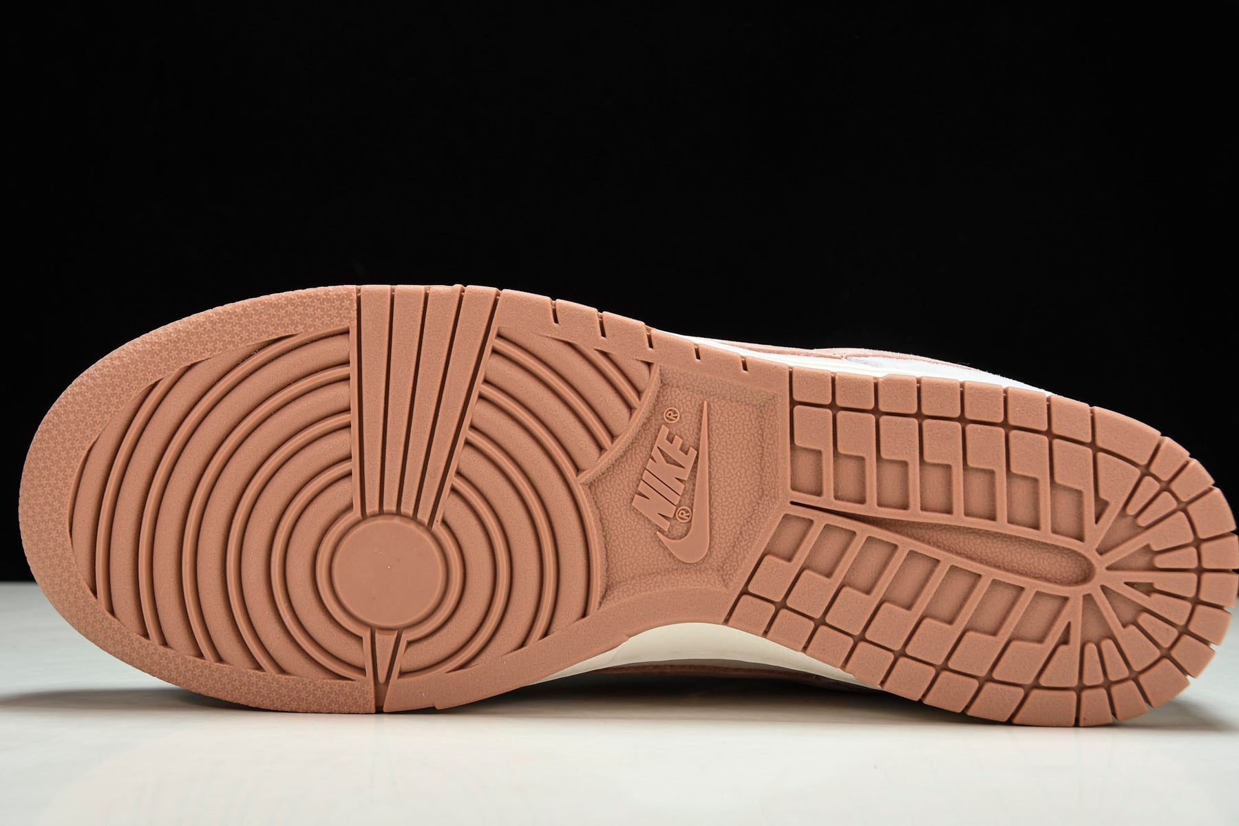 Dunk Low Fossil Rose