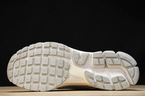 Zoom Vomero 5