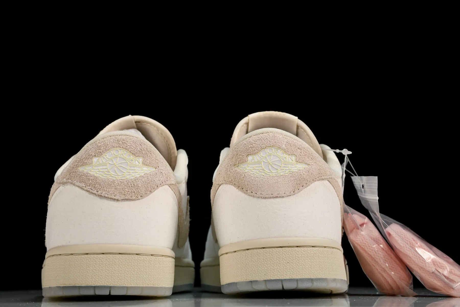 Air Jordan Low