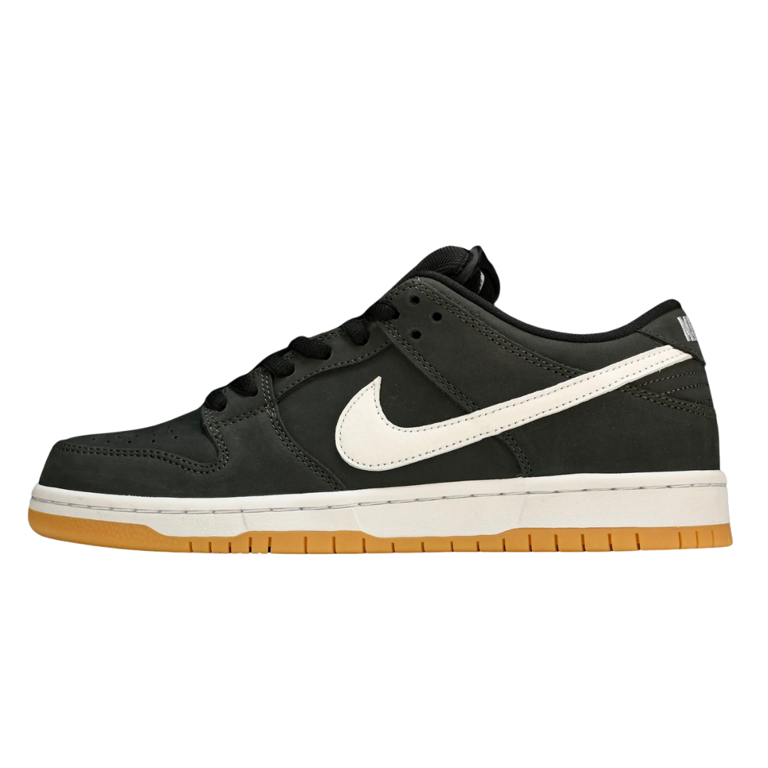 Dunk SB Low Black Gum